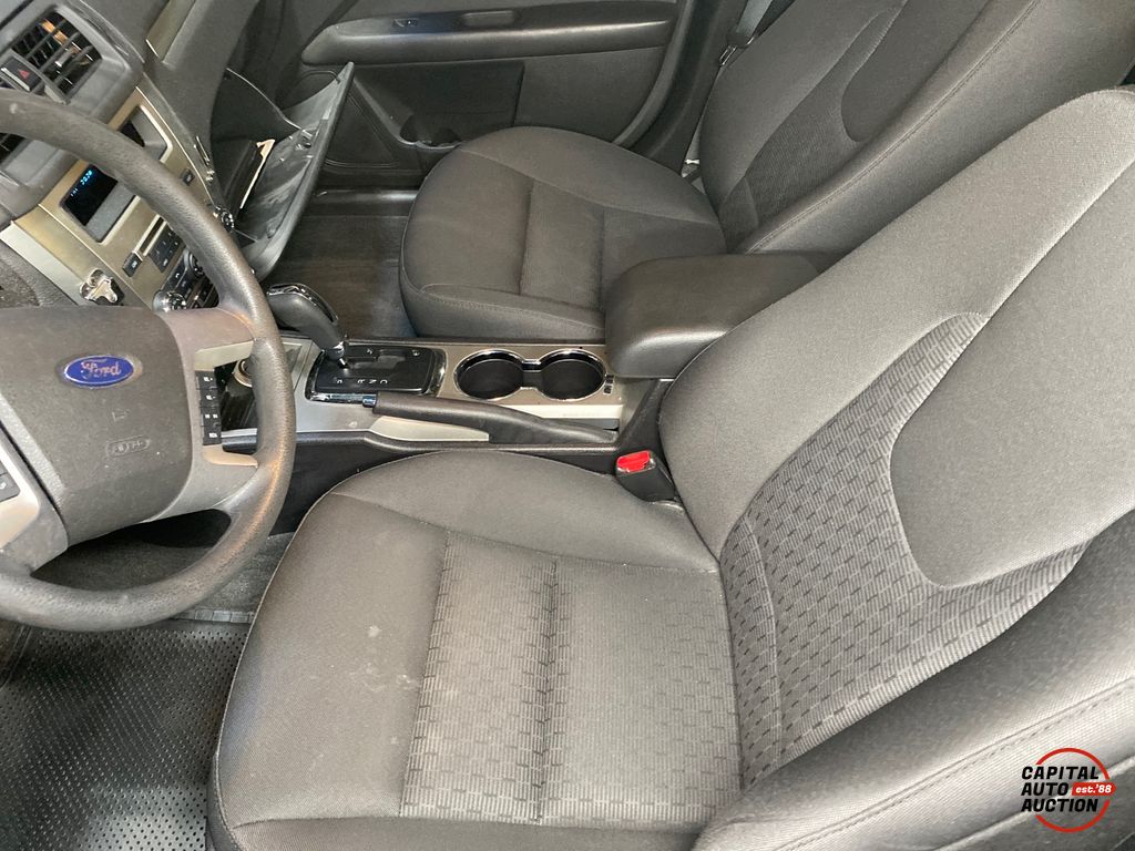2010 Ford Fusion 8