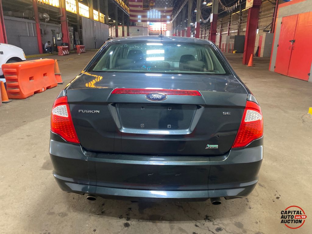 2010 Ford Fusion 7