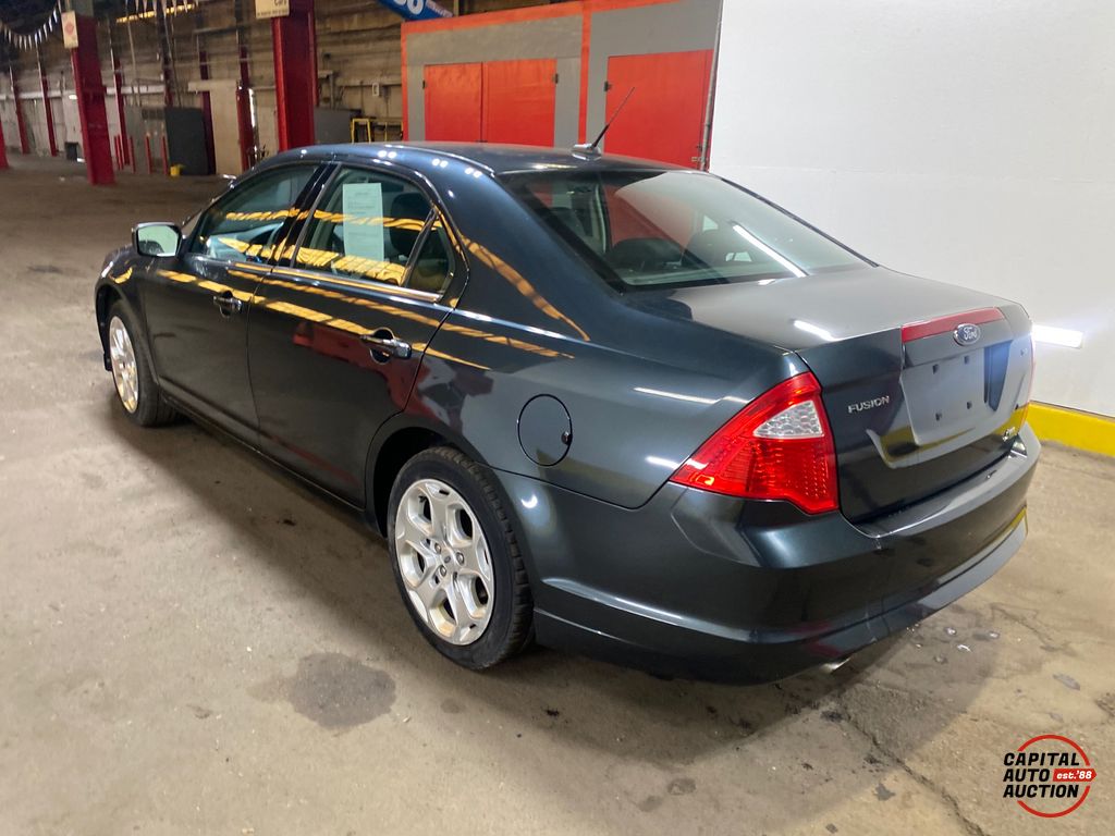 2010 Ford Fusion 2