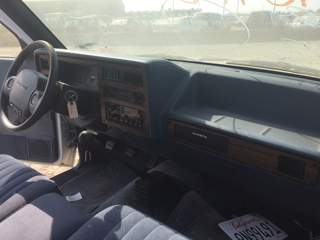 1995 Dodge Dakota 11