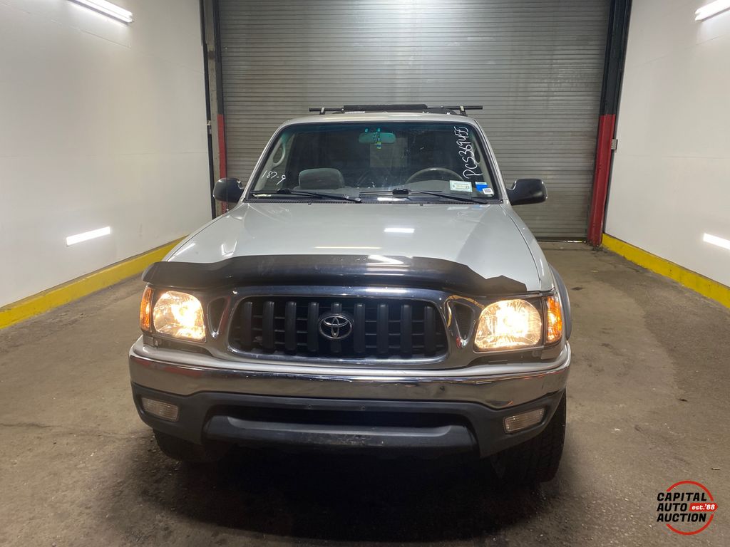 2003 Toyota Tacoma 6