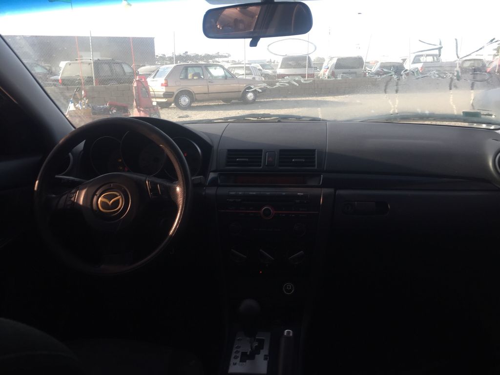 2008 Mazda MAZDA3 11