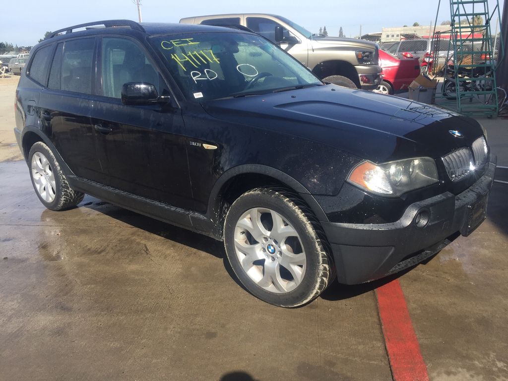 2005 BMW X3 0