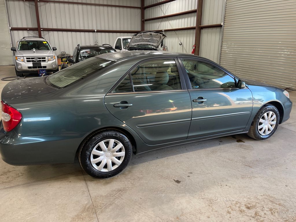 2003 Toyota Camry 3