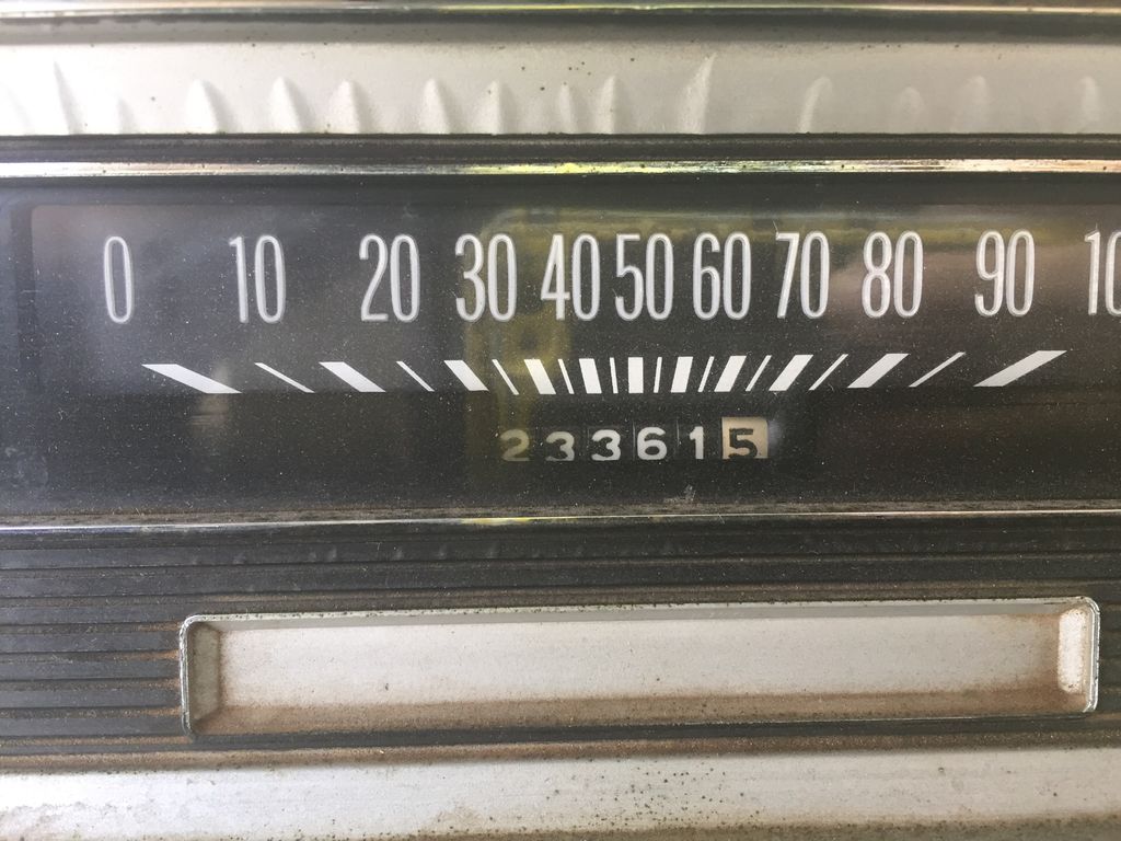 1973 Dodge D500 4
