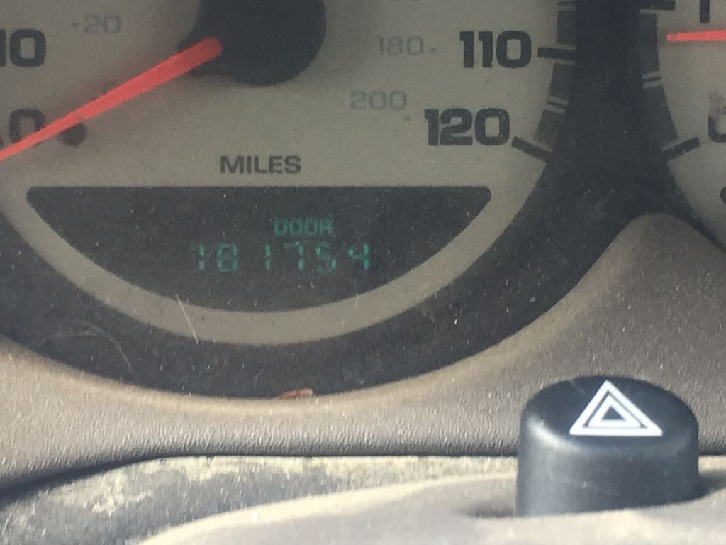 2003 Dodge Neon 4