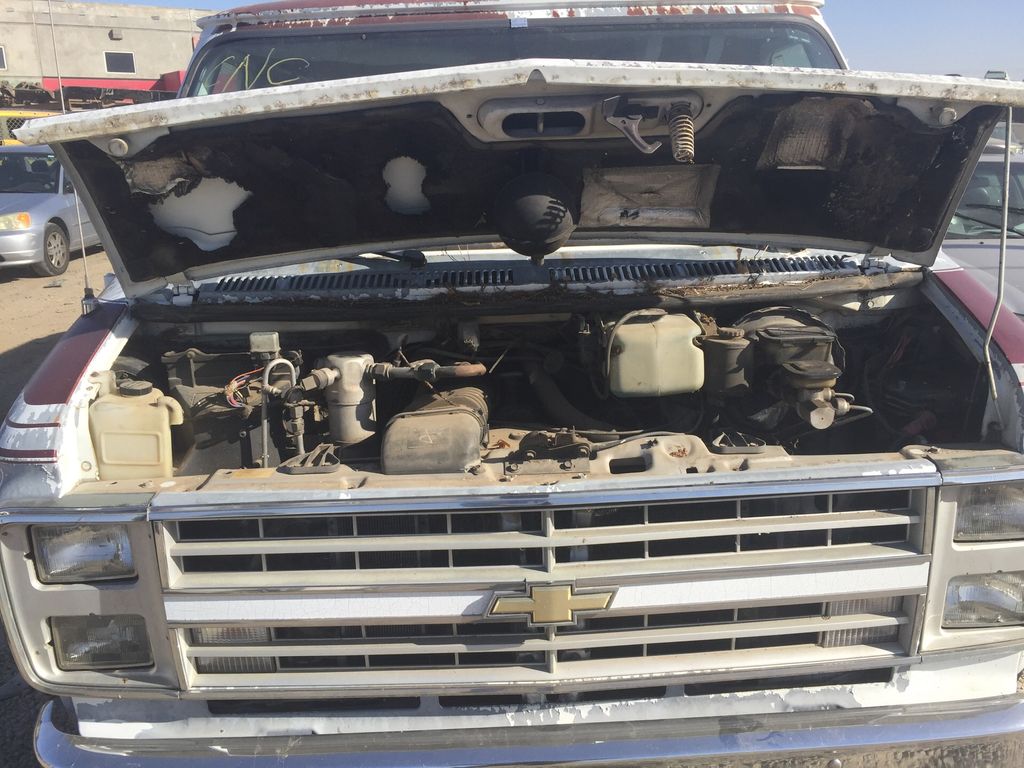 1990 Chevrolet Chevy Van Classic 10