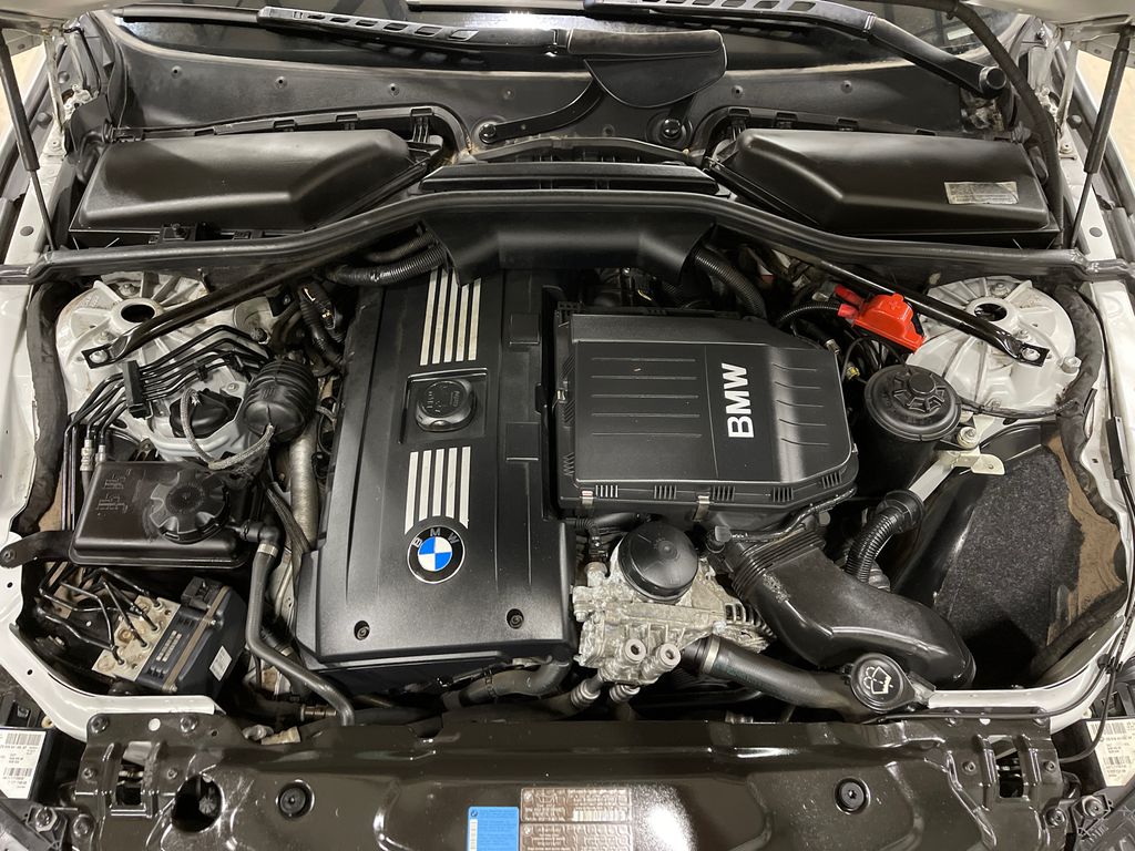 2008 BMW 5 Series 10