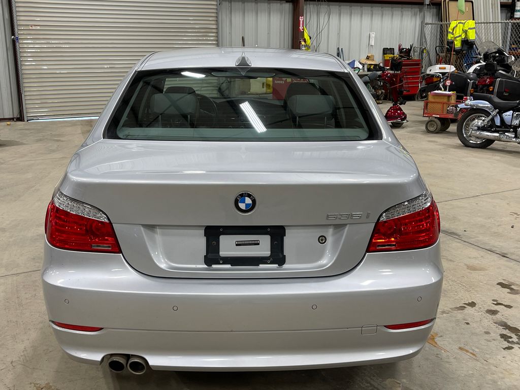 2008 BMW 5 Series 7