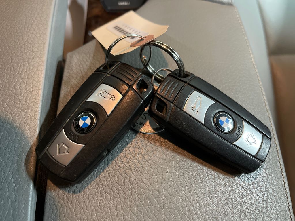 2008 BMW 5 Series 15
