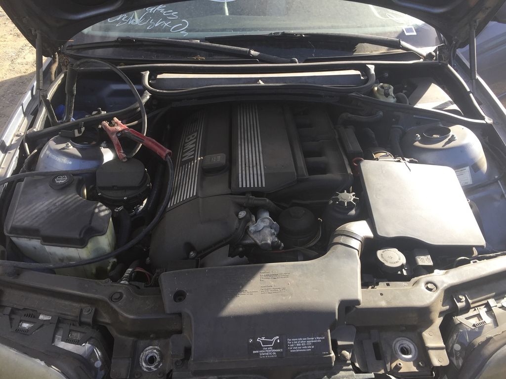 2003 BMW 3 Series 10