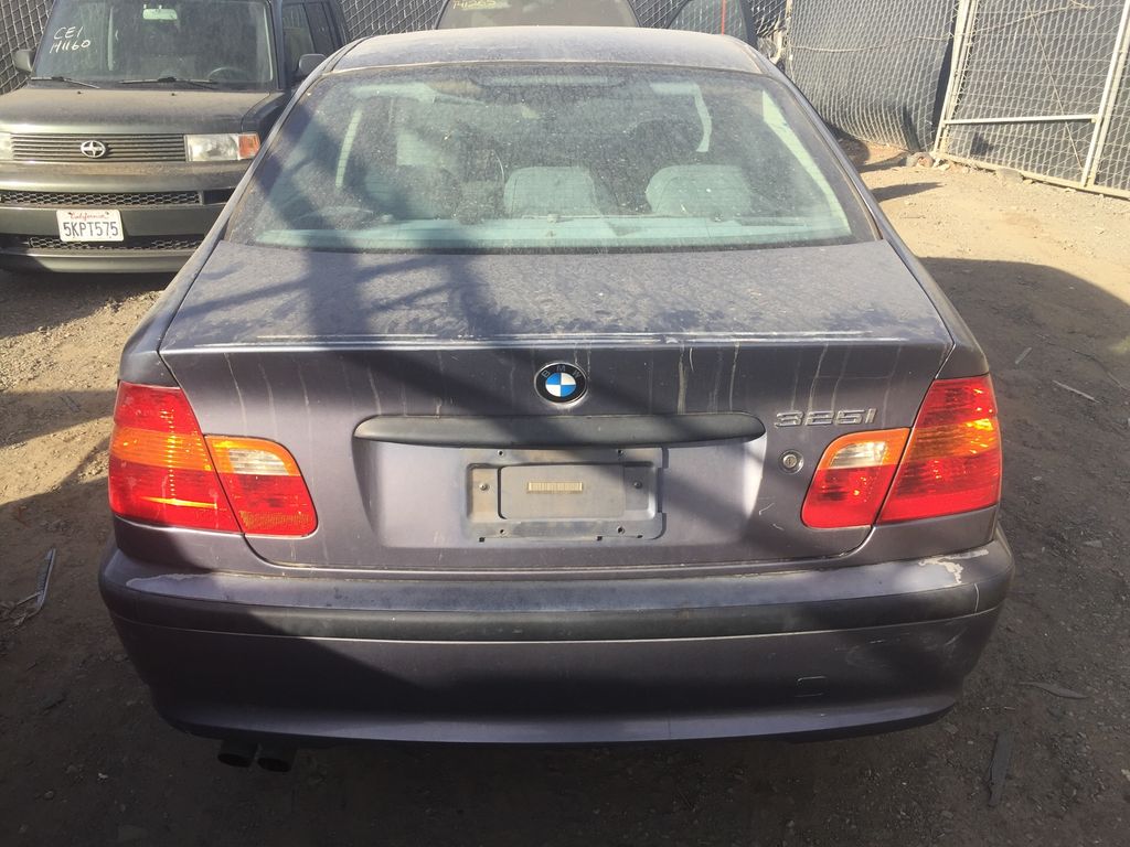 2003 BMW 3 Series 7
