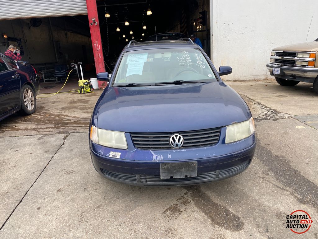 2000 VOLKSWAGEN Passat 6