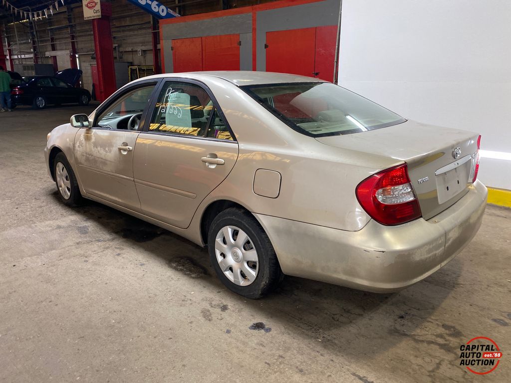 2003 Toyota Camry 2