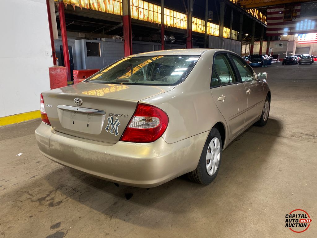 2003 Toyota Camry 3