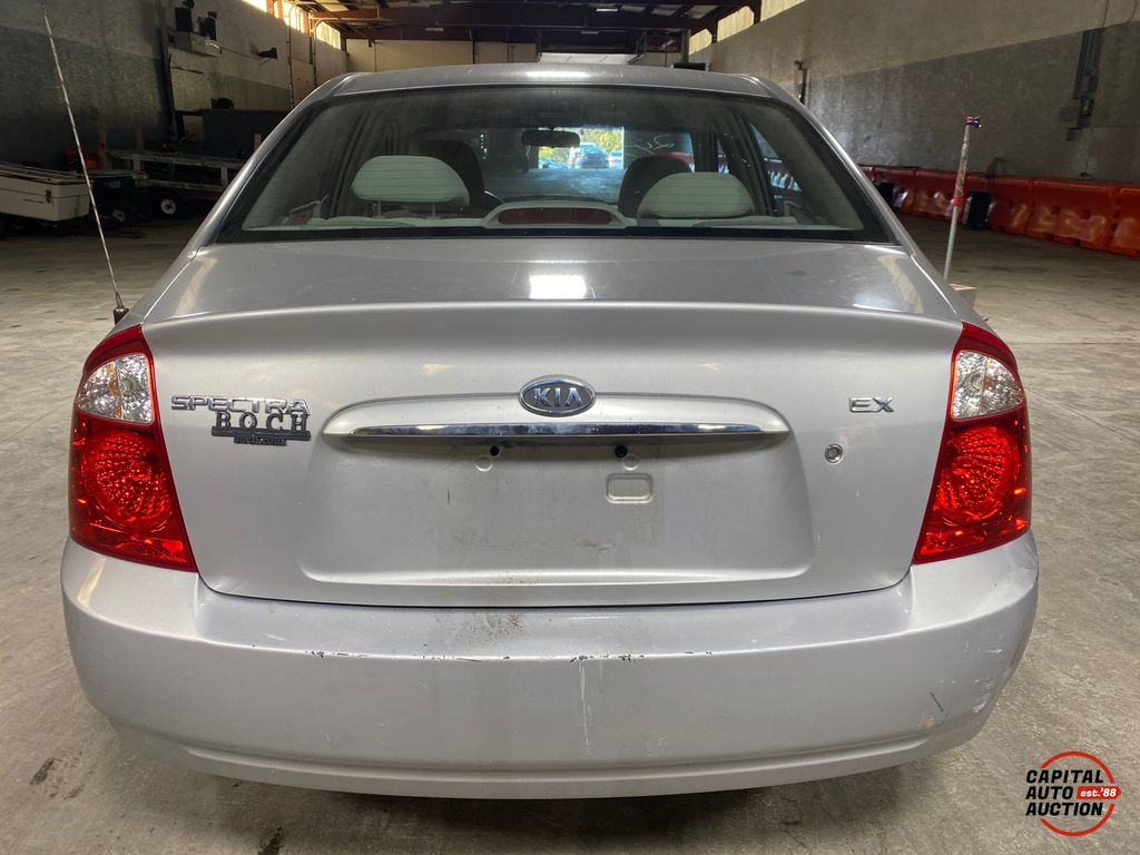 2005 Kia Spectra 7