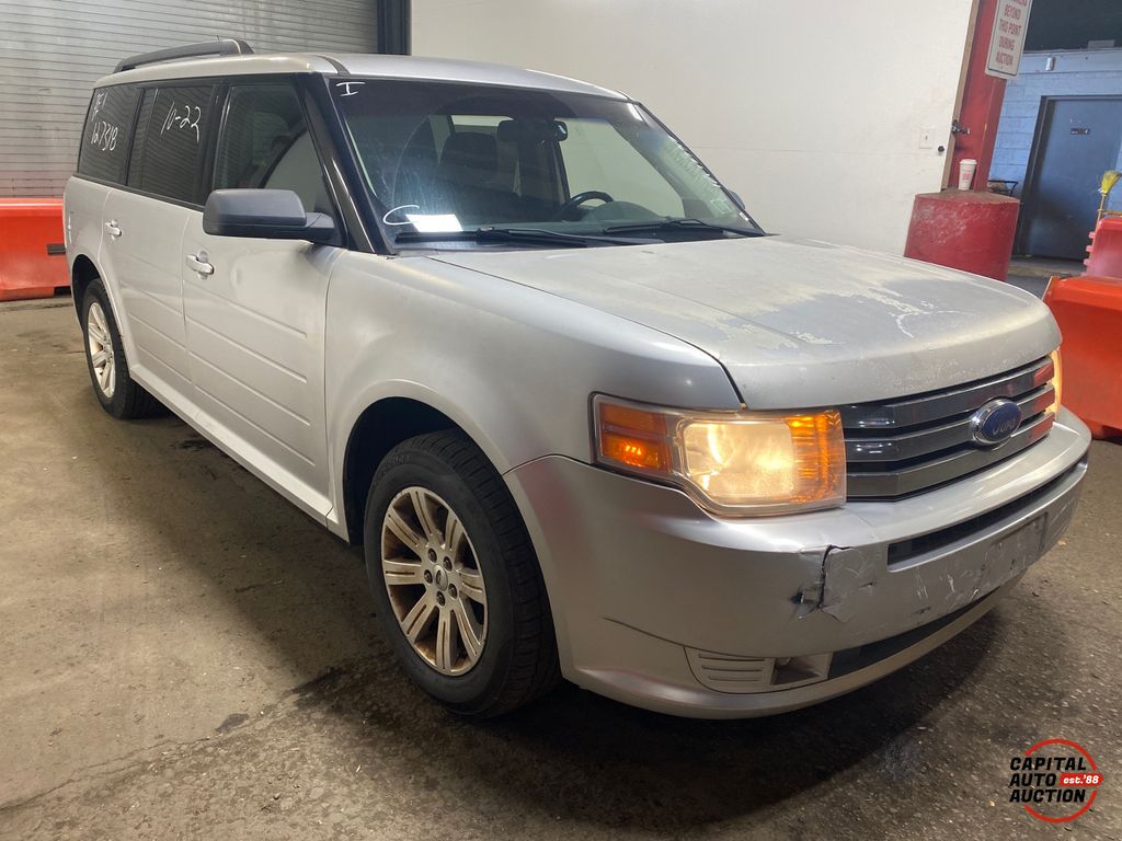 2010 Ford Flex 0