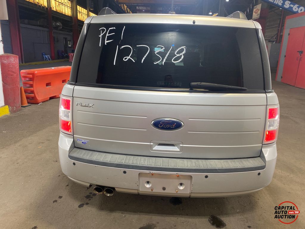 2010 Ford Flex 7