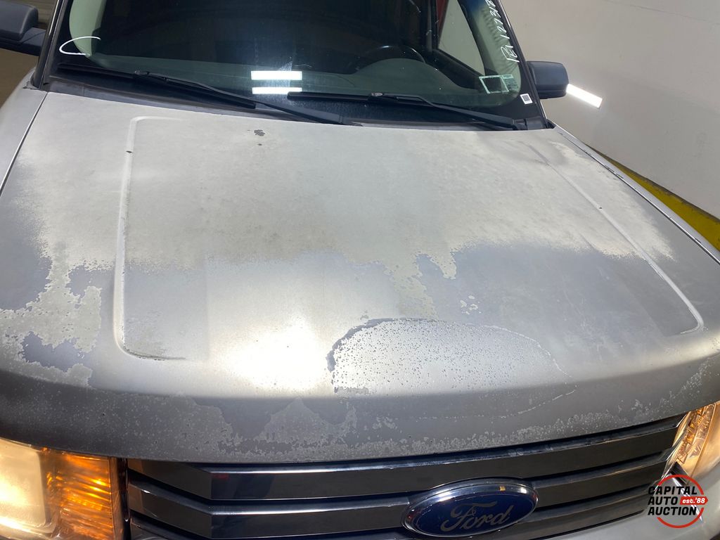 2010 Ford Flex 13