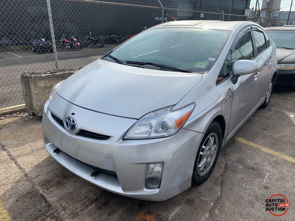 2010 Toyota Prius 1