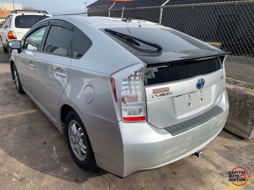 2010 Toyota Prius 2