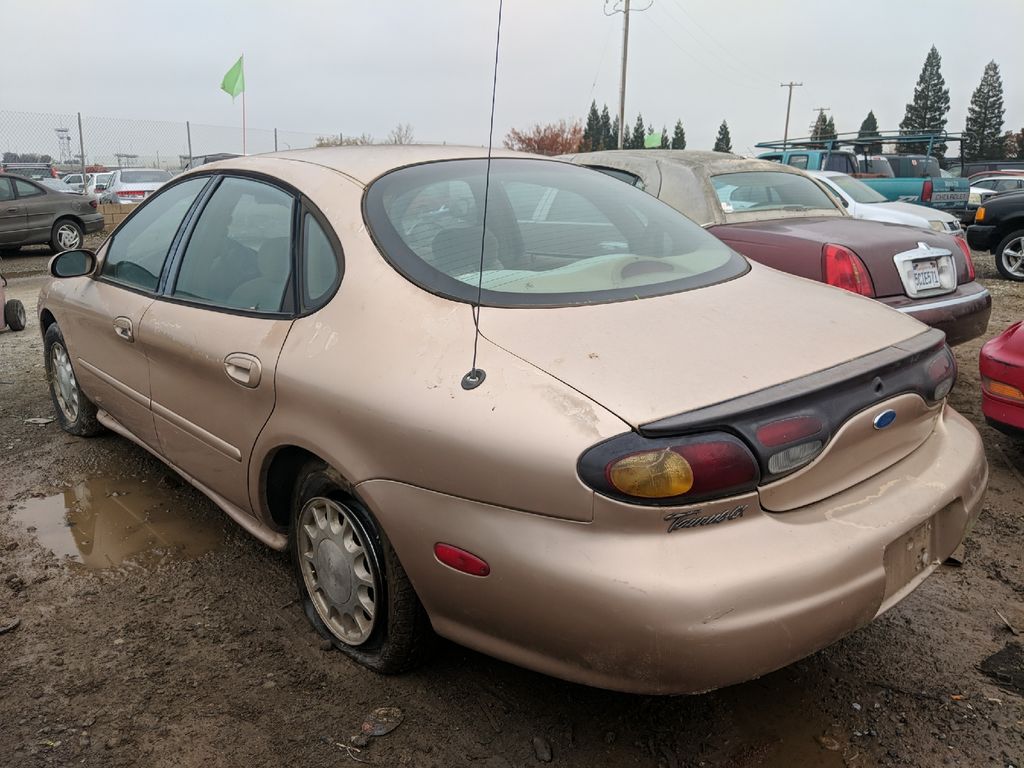 1996 Ford Taurus 2