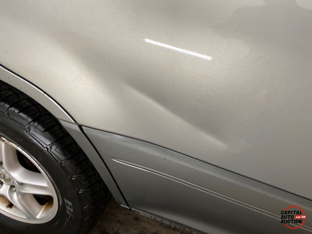 2003 Lexus RX 300 13