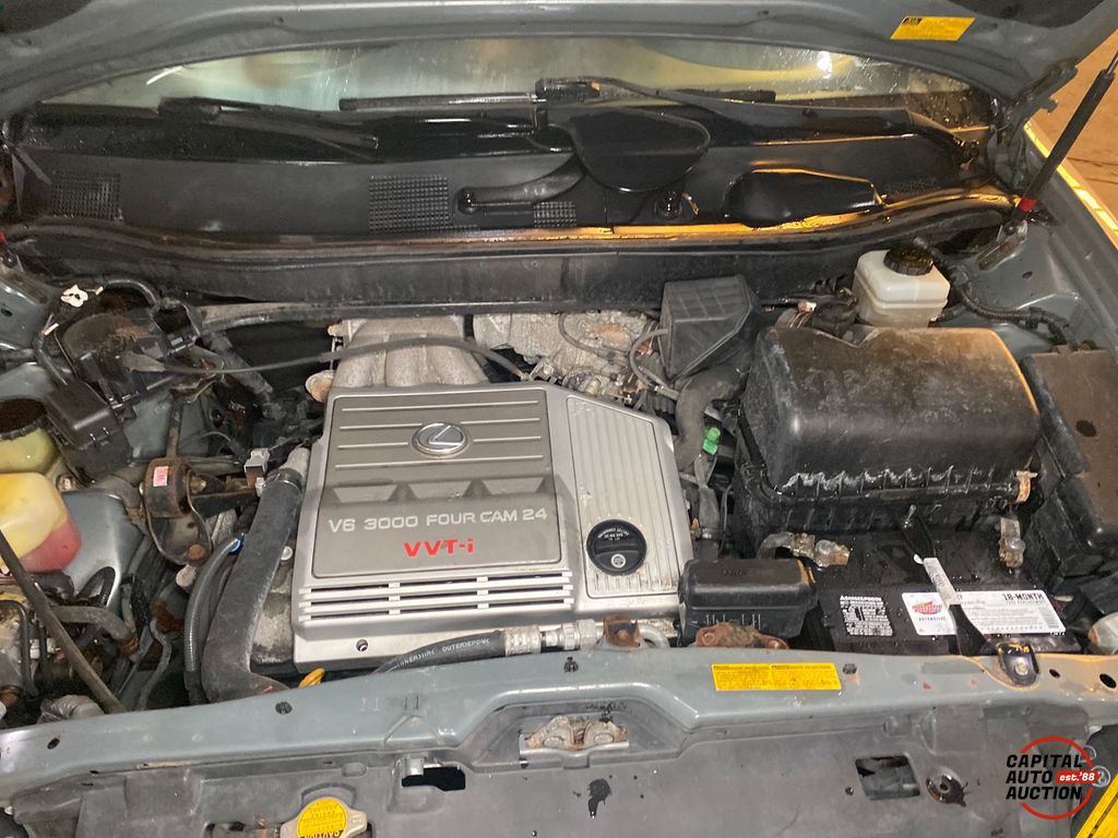 2003 Lexus RX 300 10