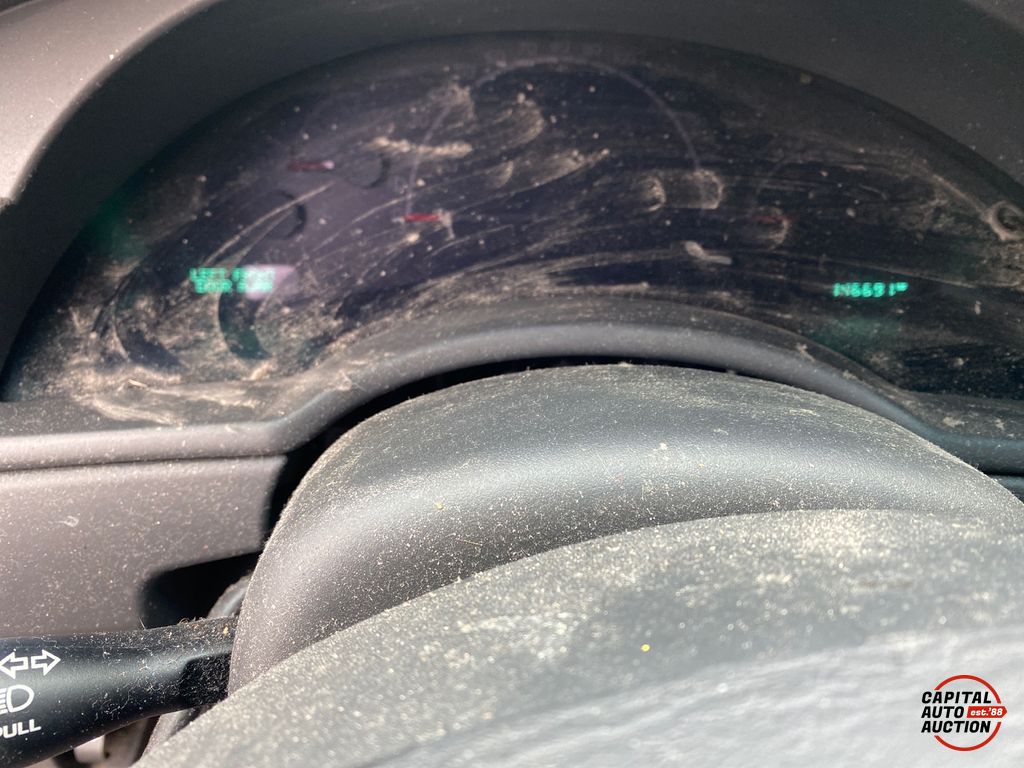 2005 Chrysler Pacifica 4