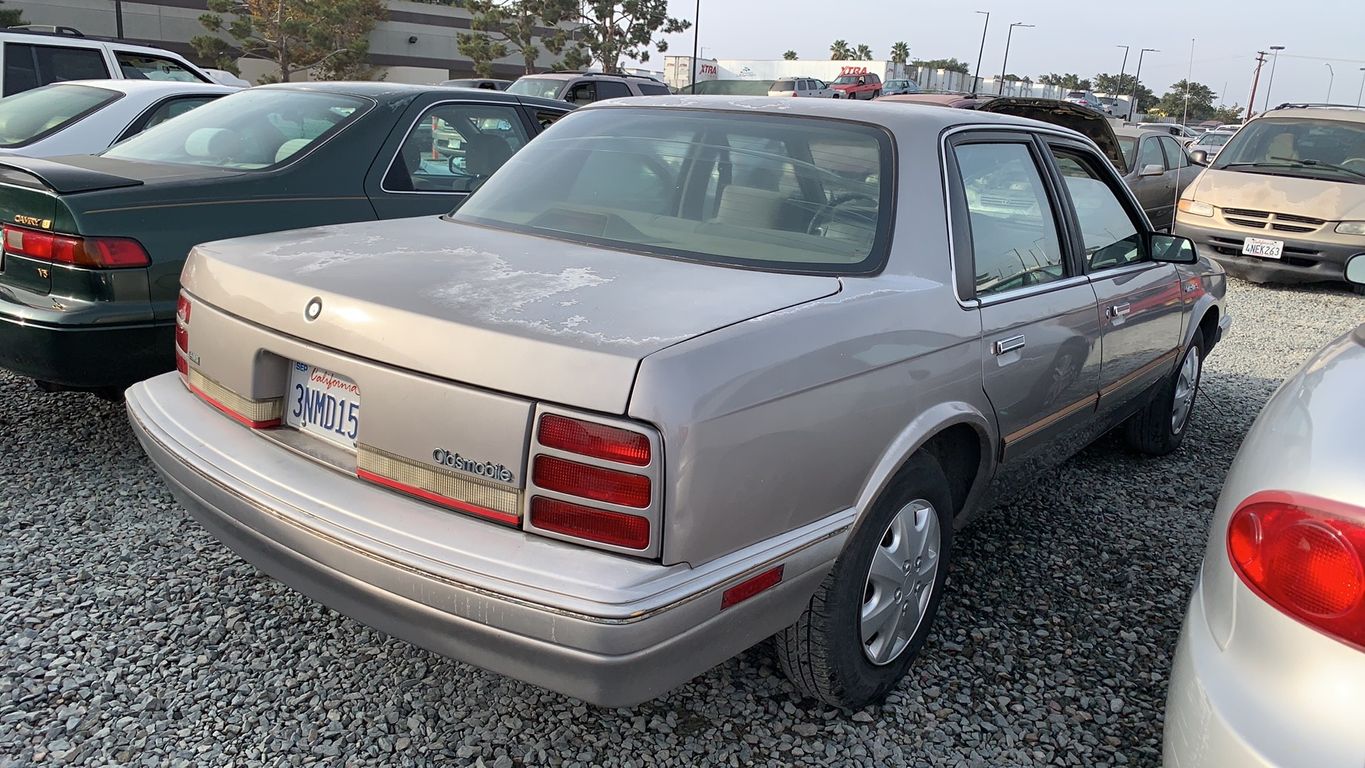 1995 Oldsmobile Cutlass Ciera 3