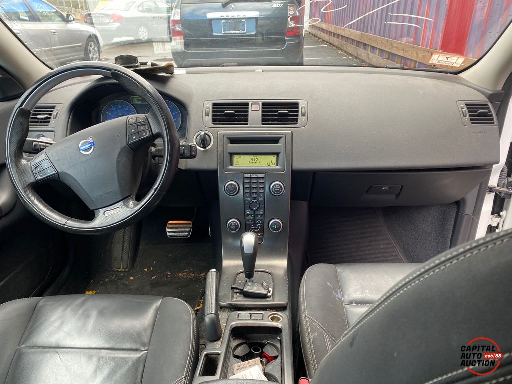 2011 Volvo C30 11