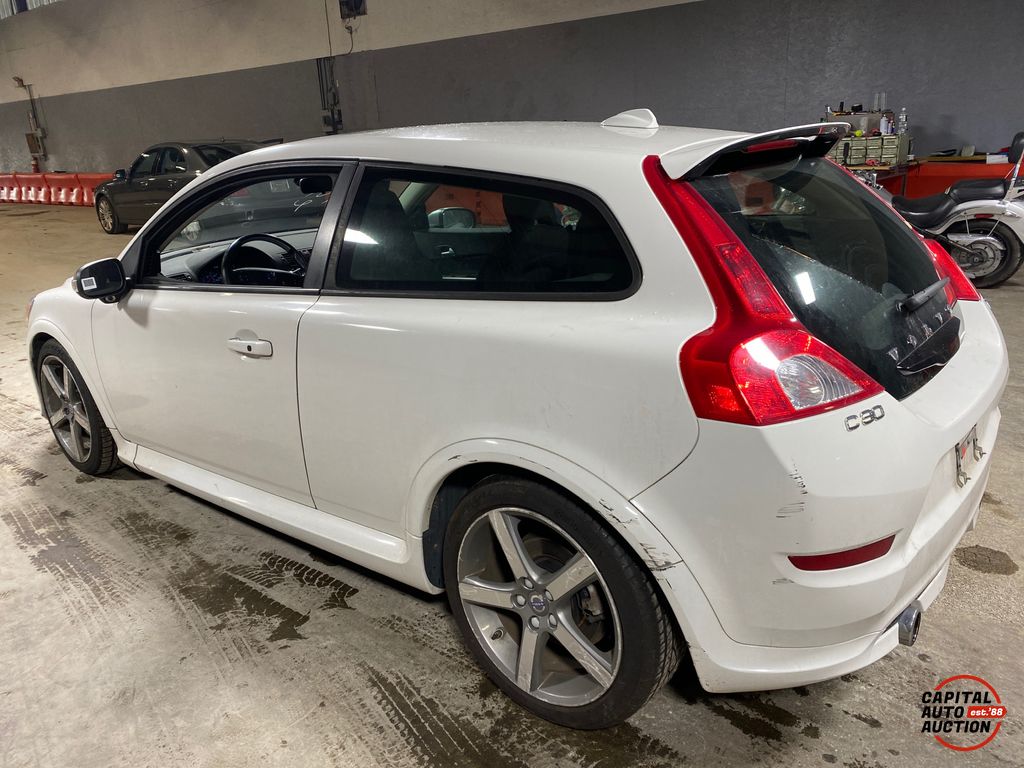 2011 Volvo C30 2