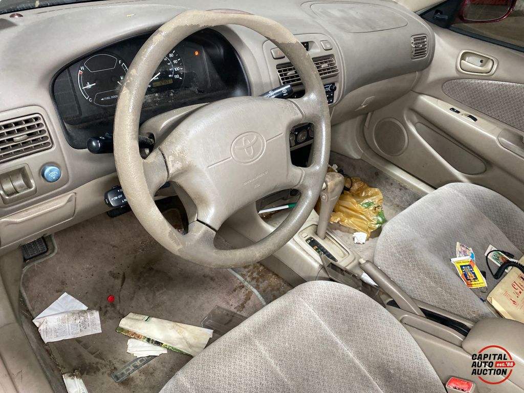 2000 Toyota COROLLA 11