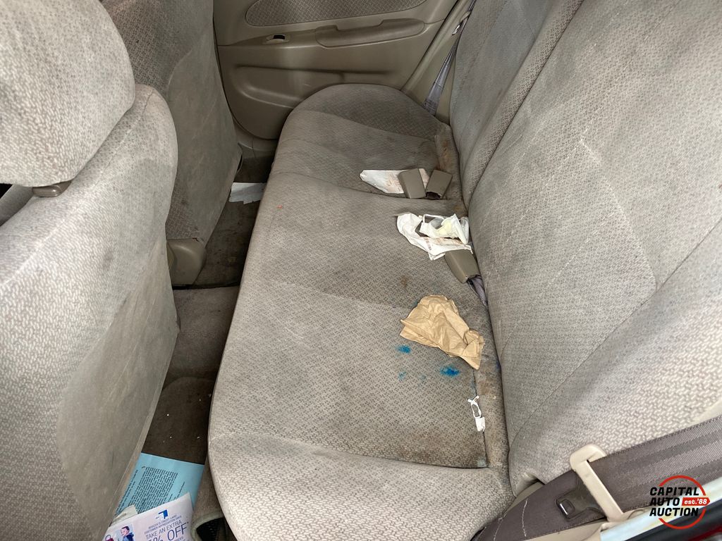 2000 Toyota COROLLA 9