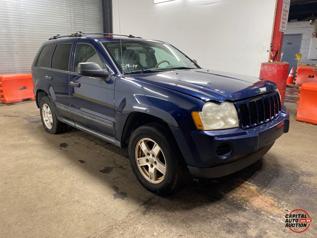 2005 JEEP GRAND CHEROKEE 0