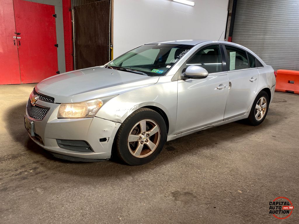 2011 Chevrolet Cruze 0