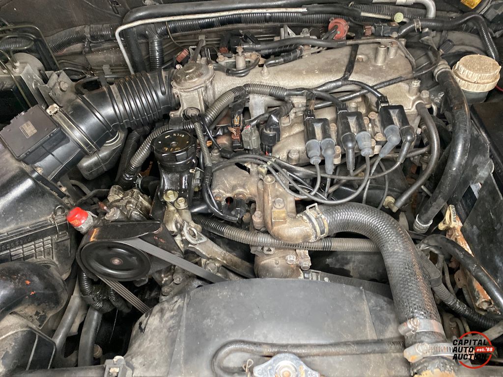 2002 Mitsubishi Montero Sport 10