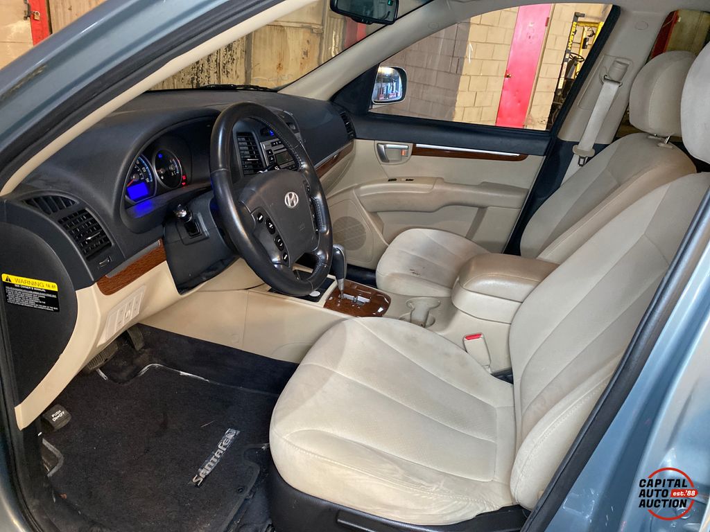 2008 Hyundai Santa Fe 8