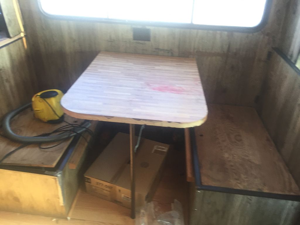 1978 itasca Class B Motor Home 9