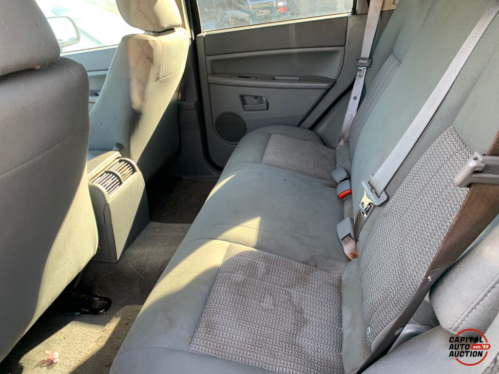 2007 JEEP GRAND CHEROKEE 9