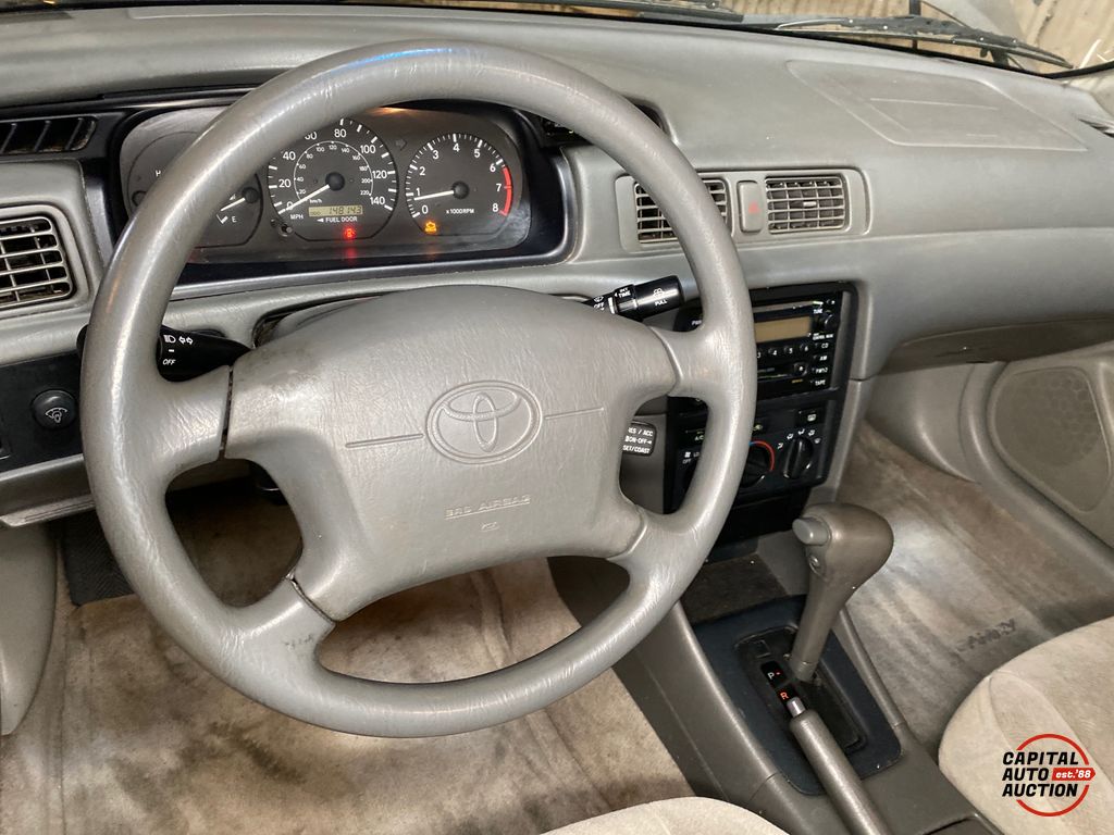 2001 Toyota Camry 11