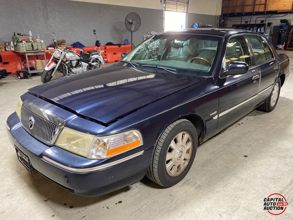 2003 Mercury Grand Marquis 1