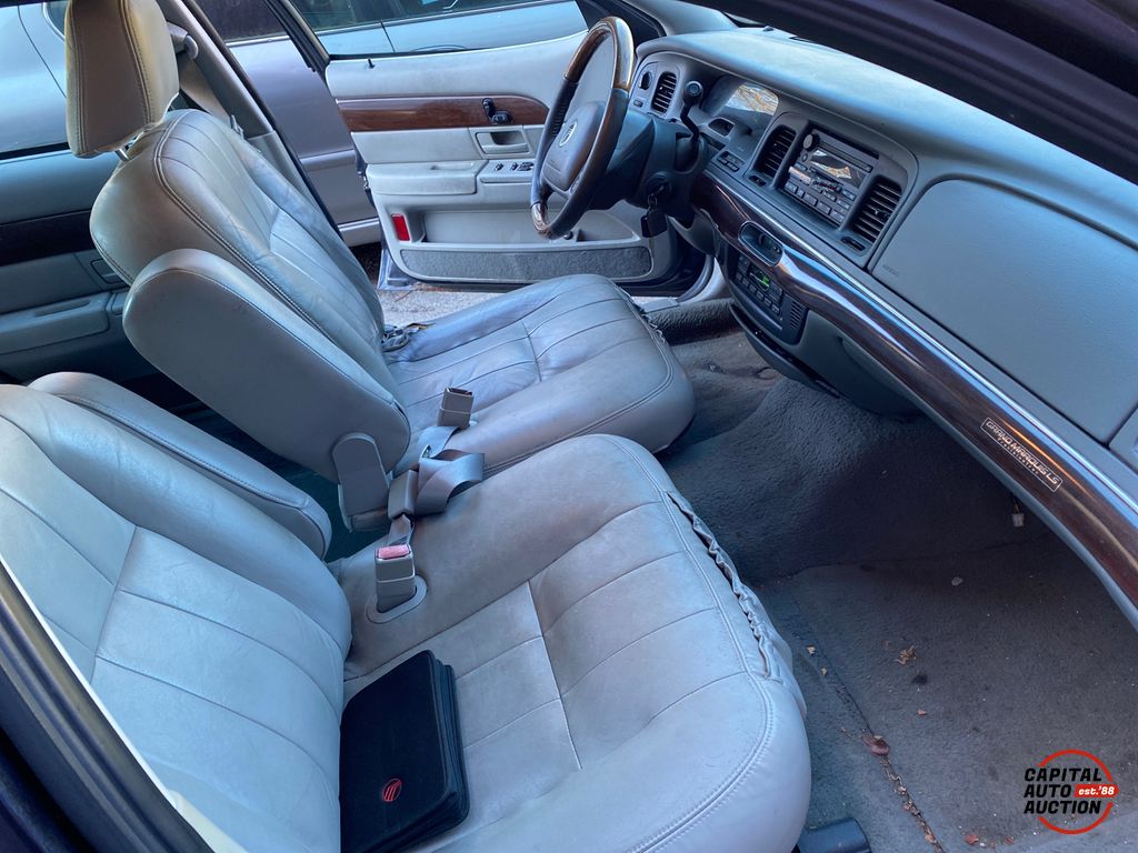 2003 Mercury Grand Marquis 8