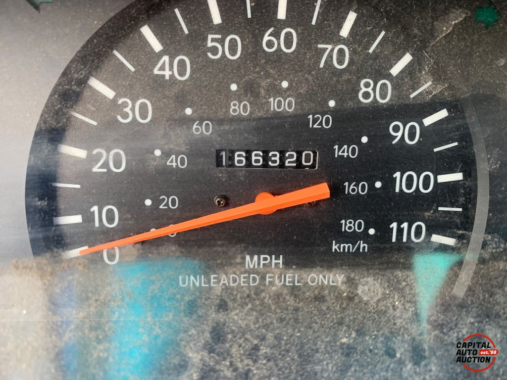 1998 Toyota Tacoma 4