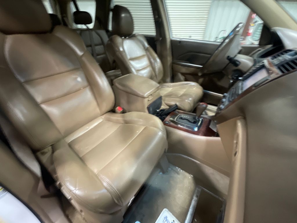 2005 ACURA MDX 8