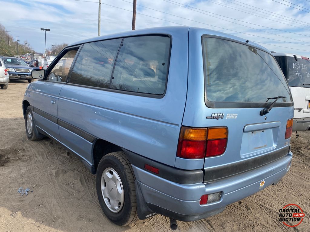 1989 MAZDA MPV 2