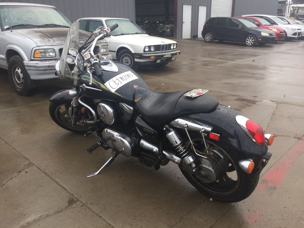 2004 KAWASAKI Vulcan VN1600-B 2