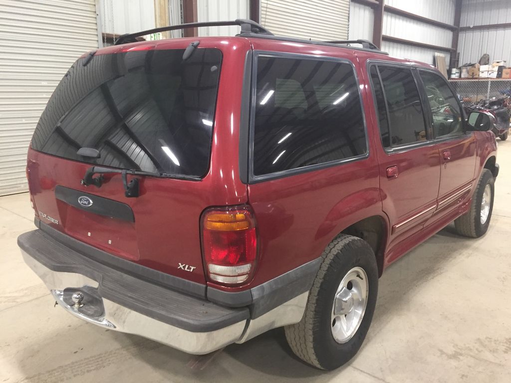 2001 Ford Explorer 3