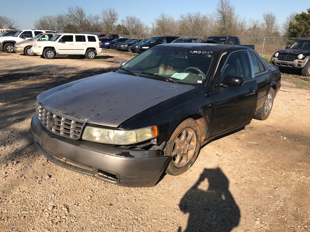 2004 Cadillac Seville 1