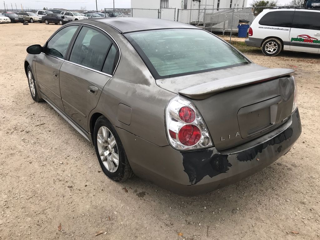 2006 NISSAN Altima 2